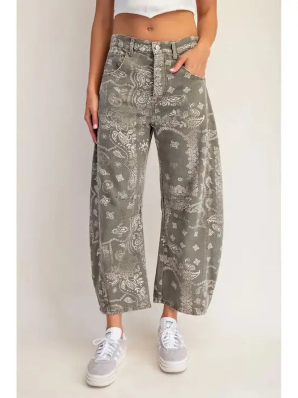 Mineral Washed Paisley Printed Jeans NEW